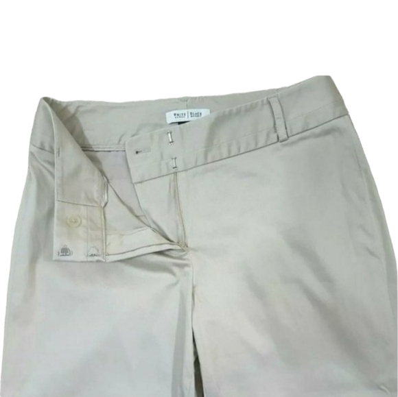 WHITE HOUSE BLACK MARKET~Woman Size 6R~Beige Flat Zip Front Legacy Capri Pants. - Picture 5 of 8
